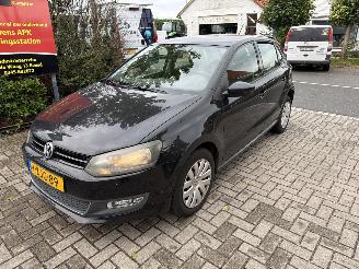 Damaged car Volkswagen Polo 1.2 TSI Bleumotion Edition + 2013/6