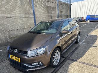 damaged passenger cars Volkswagen Polo 1.2 TSI COMFORTLINE 2014/11