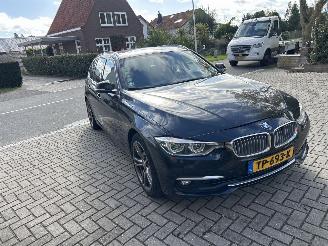 Voiture accidenté BMW 3-serie 320 I 2018/10