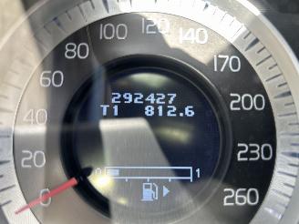 Volvo V-70 2.0 D3 SUMMUM picture 9