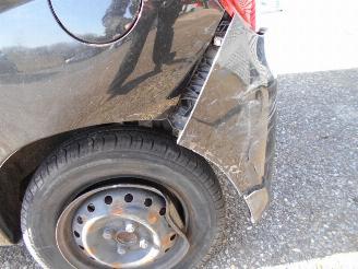 Daihatsu Cuore 1.0 12_V DVVT (L271; L276) picture 10