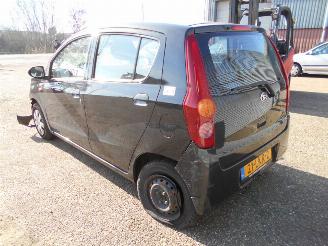 Daihatsu Cuore 1.0 12_V DVVT (L271; L276) picture 3