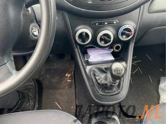 Hyundai I-10 i10 (F5), Hatchback, 2007 / 2013 1.1i 12V picture 13