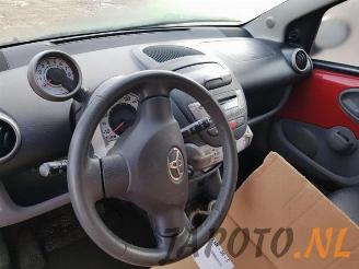 Toyota Aygo Aygo (B10), Hatchback, 2005 / 2014 1.0 12V VVT-i picture 10