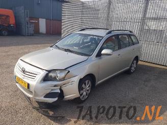 Auto da rottamare Toyota Avensis Avensis Wagon (T25/B1E), Combi, 2003 / 2008 2.0 16V D-4D-F 2007/1