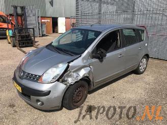 krockskadad bil auto Nissan Note Note (E11), MPV, 2006 / 2013 1.4 16V 2008/4
