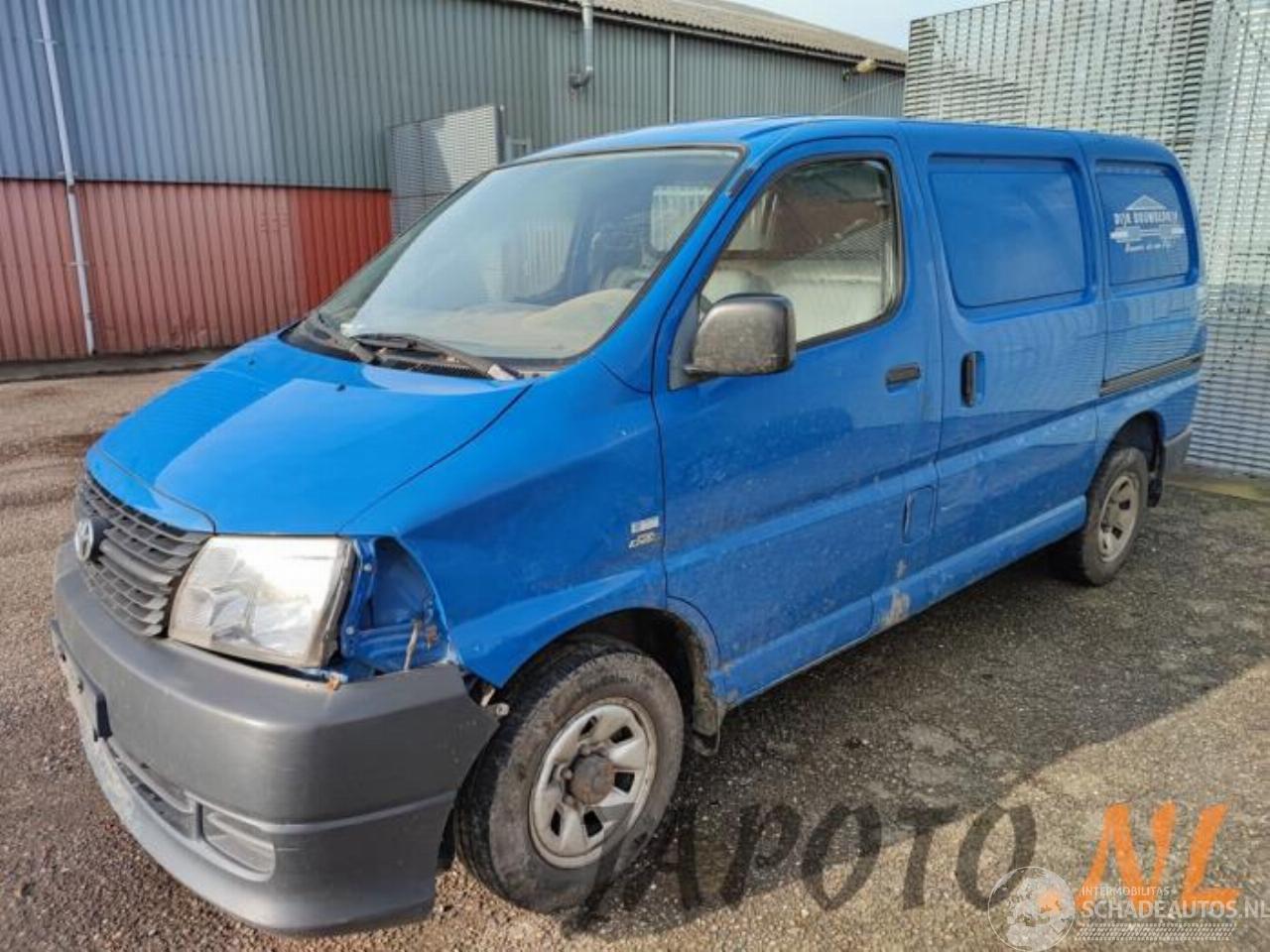 Toyota Hi-Ace HiAce II, Bus, 1995 / 2012 2.5 D4-D 117 4x4