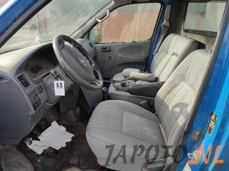 Toyota Hi-Ace HiAce II, Bus, 1995 / 2012 2.5 D4-D 117 4x4 picture 10