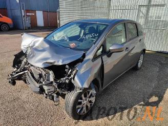 krockskadad bil auto Nissan Note Note (E12), MPV, 2012 1.2 68 2013/9