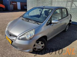 Damaged car Honda Jazz Jazz (GD/GE2/GE3), Hatchback, 2002 / 2008 1.3 i-Dsi 2005/3