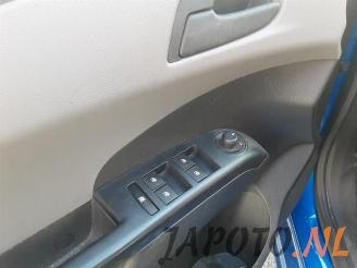 Chevrolet Aveo Aveo, Hatchback, 2011 / 2015 1.2 16V picture 10