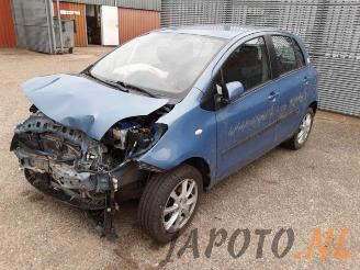 Auto da rottamare Toyota Yaris Yaris II (P9), Hatchback, 2005 / 2014 1.3 16V VVT-i 2006/8
