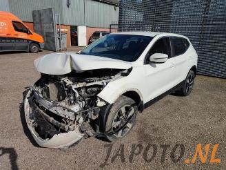 krockskadad bil auto Nissan Qashqai Qashqai (J11), SUV, 2013 1.2 DIG-T 16V 2015/2