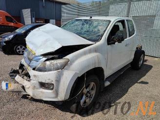 rozbiórka samochody osobowe Isuzu D-Max D-Max (TFR/TFS), Pick-up, 2012 2.5 D Twin Turbo 2016/1