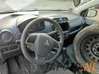 Mitsubishi Space-star Space Star (A0), Hatchback, 2012 1.0 12V picture 15