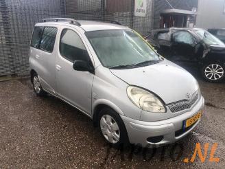 Toyota Yaris-verso Yaris Verso (P2), MPV, 1999 / 2005 1.3 16V picture 6