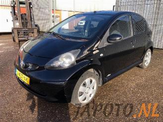 Auto da rottamare Toyota Aygo Aygo (B10), Hatchback, 2005 / 2014 1.0 12V VVT-i 2007/8