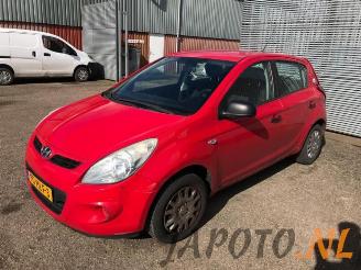 Damaged car Hyundai I-20 i20, Hatchback, 2008 / 2015 1.2i 16V 2009/1