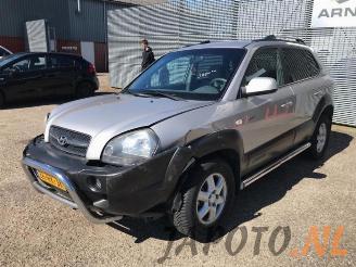 Auto incidentate Hyundai Tucson Tucson (JM), SUV, 2004 / 2010 2.0 16V CVVT 4x4 2005/5