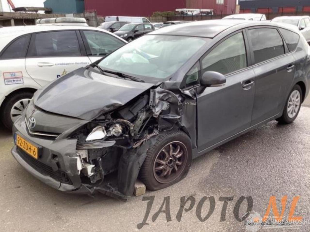 Toyota Prius Prius Plus (ZVW4), MPV, 2011 1.8 Hybrid 16V