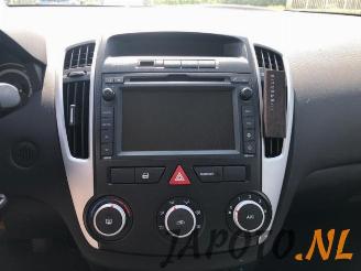 Kia Pro cee d Pro cee'd (EDB3), Hatchback 3-drs, 2008 / 2012 1.4 CVVT 16V picture 14