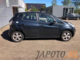 Kia Venga Venga, MPV, 2010 / 2019 1.6 CVVT 16V picture 18