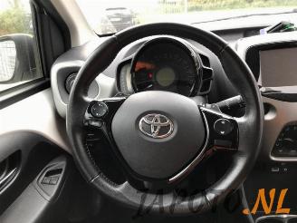 Toyota Aygo Aygo (B40), Hatchback, 2014 1.0 12V VVT-i picture 11