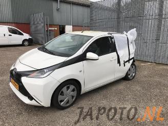 demontáž osobní automobily Toyota Aygo Aygo (B40), Hatchback, 2014 1.0 12V VVT-i 2017/5