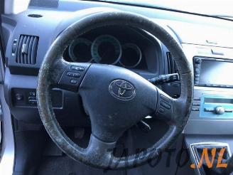 Toyota Corolla-verso Corolla Verso (R10/11), MPV, 2004 / 2009 1.6 16V VVT-i picture 12