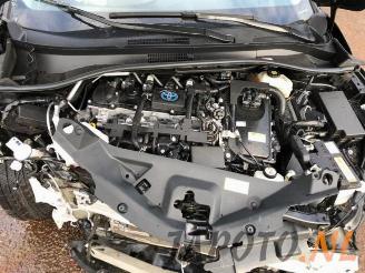Toyota C-HR C-HR (X1,X5), SUV, 2016 1.8 16V Hybrid picture 15