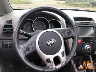 Kia Venga Venga, MPV, 2010 / 2019 1.4 CVVT 16V picture 17