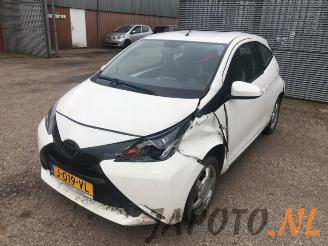 Uttjänta bilar auto Toyota Aygo Aygo (B40), Hatchback, 2014 1.0 12V VVT-i 2017/9