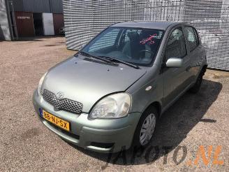 Auto da rottamare Toyota Yaris Yaris (P1), Hatchback, 1999 / 2005 1.3 16V VVT-i 2003/10