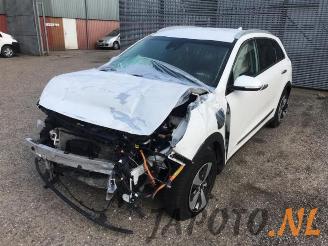 Salvage car Kia Niro Niro I (DE), SUV, 2016 / 2022 1.6 GDI PHEV 2018/7