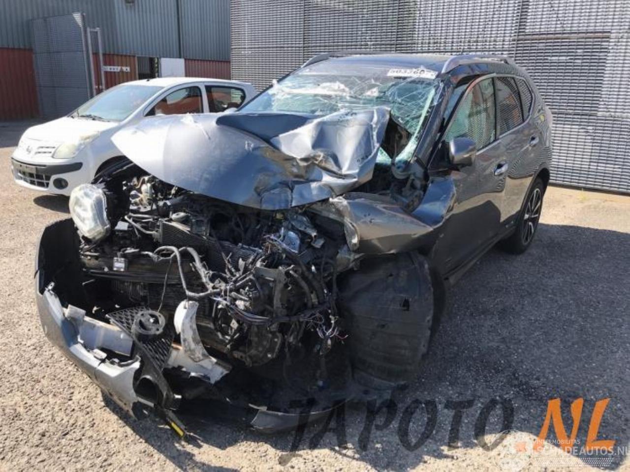 Nissan X-Trail X-Trail (T32), SUV, 2013 / 2022 1.6 Energy dCi