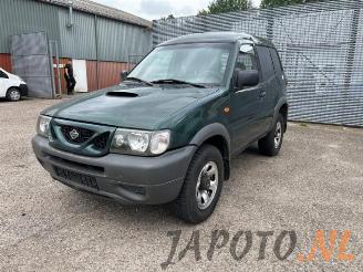 Damaged car Nissan Terrano Terrano II (R20/TR50), Terreinwagen, 1993 / 2007 2.7 TDi 2000/11
