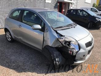 Toyota Yaris Yaris II (P9), Hatchback, 2005 / 2014 1.3 16V VVT-i picture 7