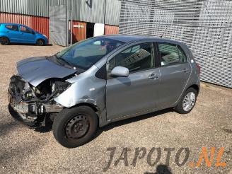disassembly passenger cars Toyota Yaris Yaris II (P9), Hatchback, 2005 / 2014 1.3 16V VVT-i 2007/1