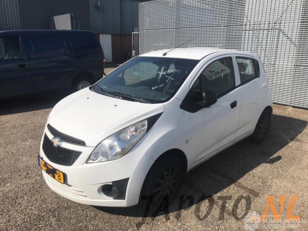 Chevrolet Spark Spark (M300), Hatchback, 2010 1.0 16V Bifuel