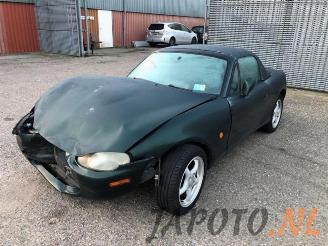 Autoverwertung Mazda MX-5 MX-5 (NB18/35/8C), Cabrio, 1998 / 2005 1.6i 16V 1998/7