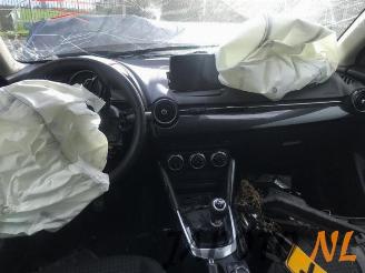 Mazda 2 2 (DJ/DL), Hatchback, 2014 1.5 SkyActiv-G 75 picture 9