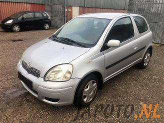 Auto da rottamare Toyota Yaris Yaris (P1), Hatchback, 1999 / 2005 1.3 16V VVT-i 2003/4