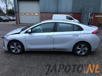 Hyundai Ioniq Ioniq, Liftback, 2016 / 2022 EV picture 2