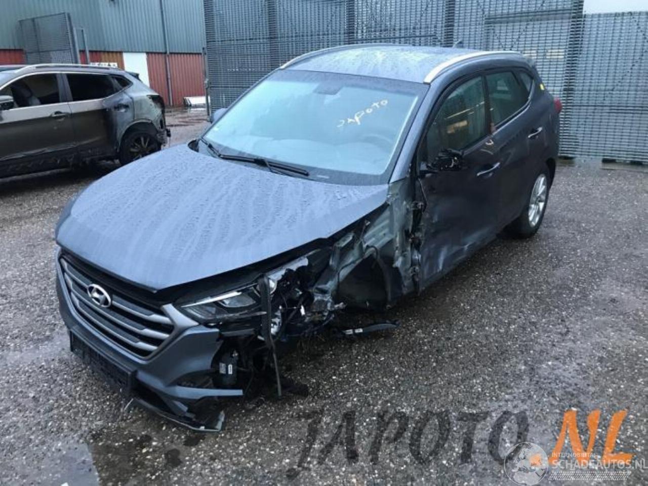Hyundai Tucson Tucson (TL), SUV, 2015 1.7 CRDi 16V 2WD