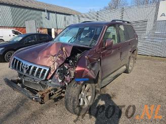 Dezmembrări autoturisme Toyota Landcruiser Land Cruiser (J12), Terreinwagen, 2002 / 2010 3.0 D-4D 16V 2004/2