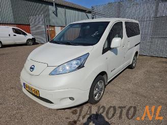 Damaged car Nissan Nv200 NV 200 Evalia (M20M), Bus, 2009 E-NV200 2014/11
