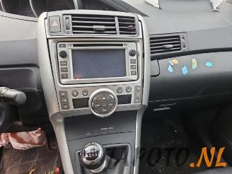 Toyota Verso Verso, MPV, 2009 / 2018 1.6 16V VVT-i picture 10