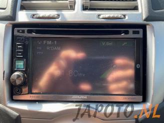 Toyota Yaris Yaris II (P9), Hatchback, 2005 / 2014 1.3 16V VVT-i picture 16