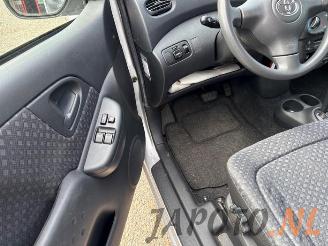 Toyota Yaris-verso Yaris Verso (P2), MPV, 1999 / 2005 1.3 16V picture 7