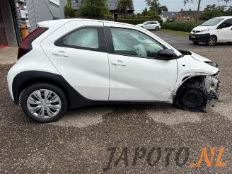 Toyota Aygo Aygo X, Hatchback, 2022 1.0 12V VVT-i picture 6